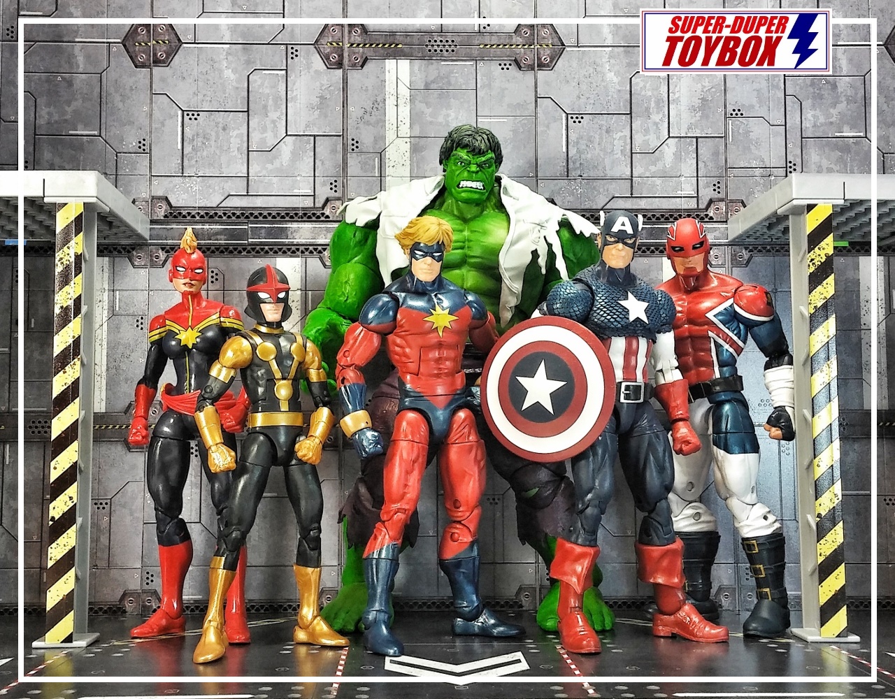 Super-DuperToyBox: Marvel Legends Mar-Vell (Gamerverse Abomination